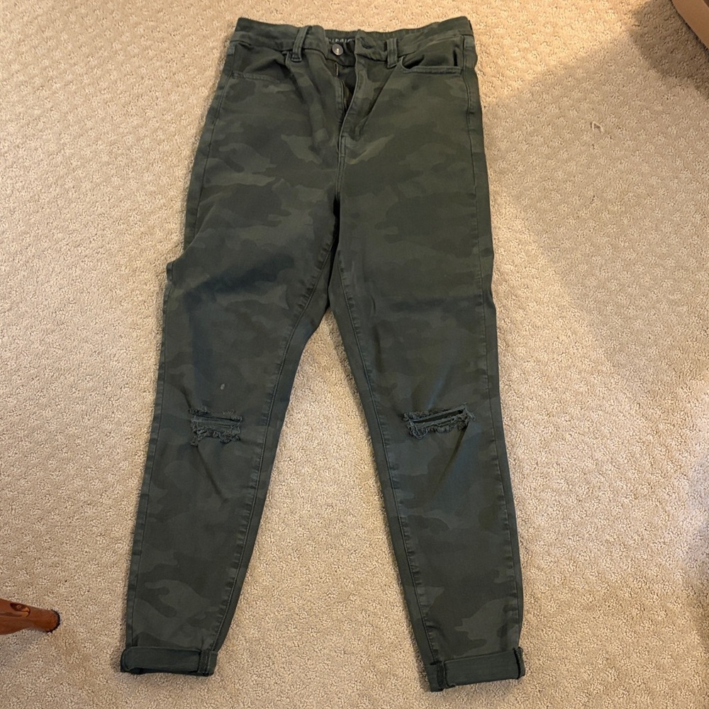 Camouflage super high waist Green Distressed Pants size 10 LONG